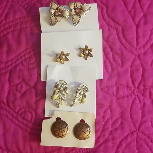 *Sold* Vintage Earring Lot of 4 - Picture 2 of 10